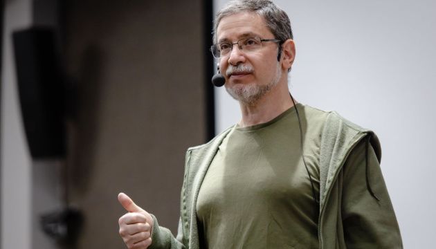 Росія не розвалиться швидко, – Пекар Росія не розвалиться швидко, – Пекар