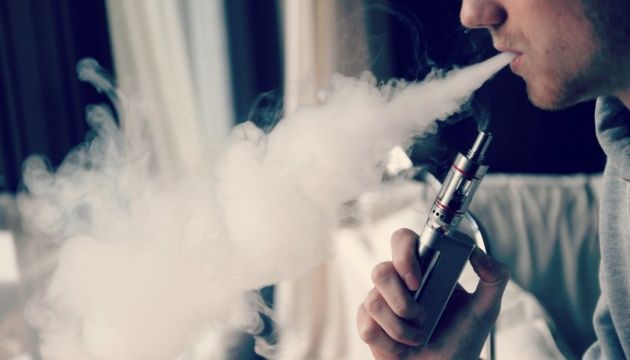 Уряд пропонує податкову пільгу для продавців е-сигарет Уряд пропонує податкову пільгу для продавців е-сигарет