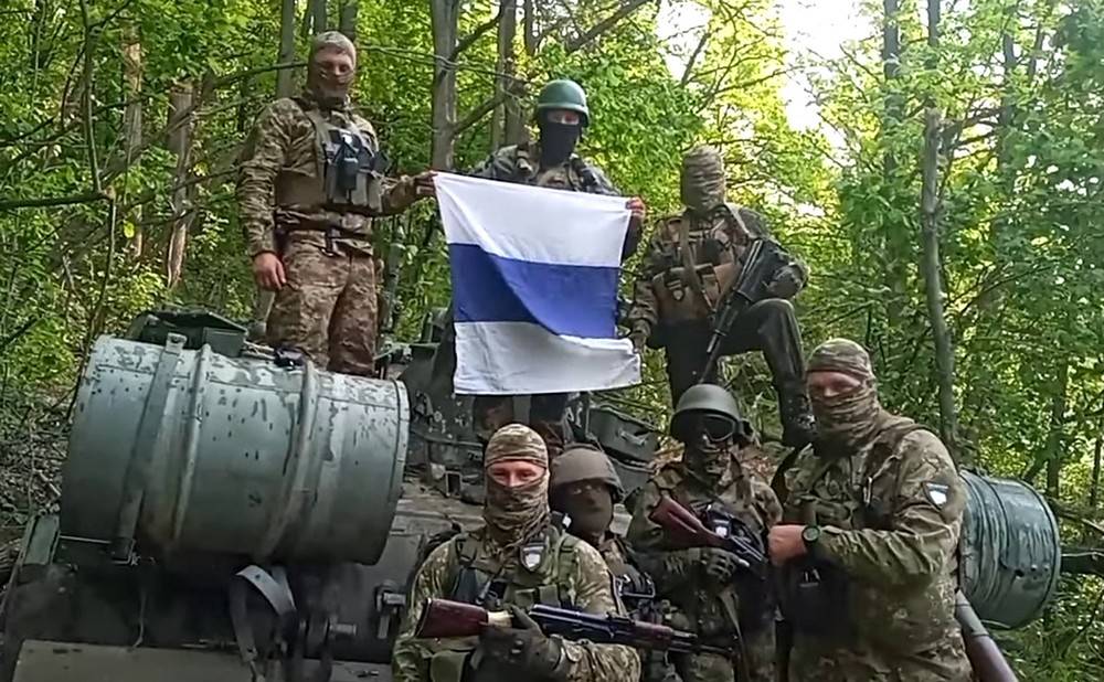 Чи отримають українське громадянство росіяни в складі ЗСУ? Чи отримають українське громадянство росіяни в складі ЗСУ?